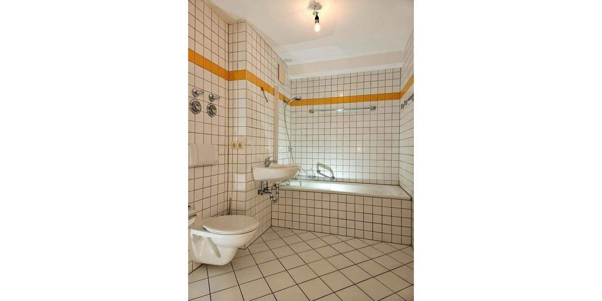 Etagenwohnung Erlangen Anger - 2 Zimmer, 63 m&sup2;, 268.000&euro; | Angebot:25699456