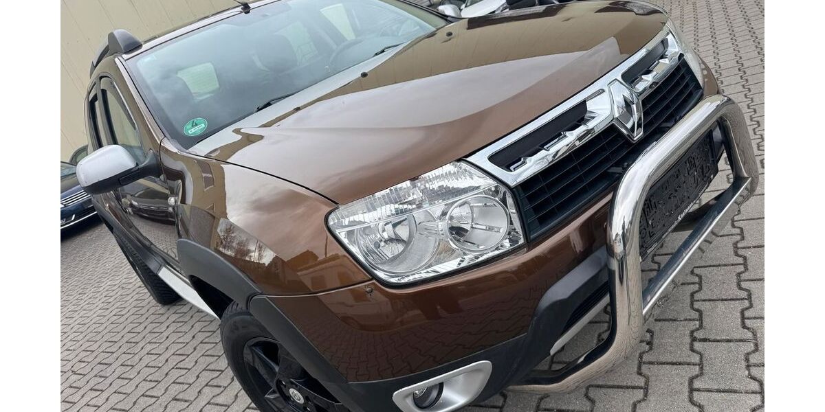 Dacia Duster 94.000 km 7.988 &euro; Schwabach 91126