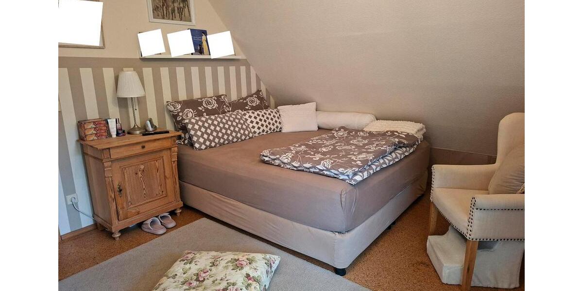 Dachgeschoßwohnung Diespeck - 5 Zimmer, 115 m&sup2;, 920&euro; | Angebot:26546176