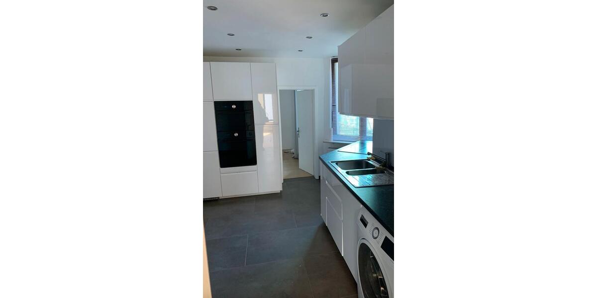 Etagenwohnung Nürnberg Gibitzenhof - 4 Zimmer, 110 m&sup2;, 1.500&euro; | Angebot:27554685