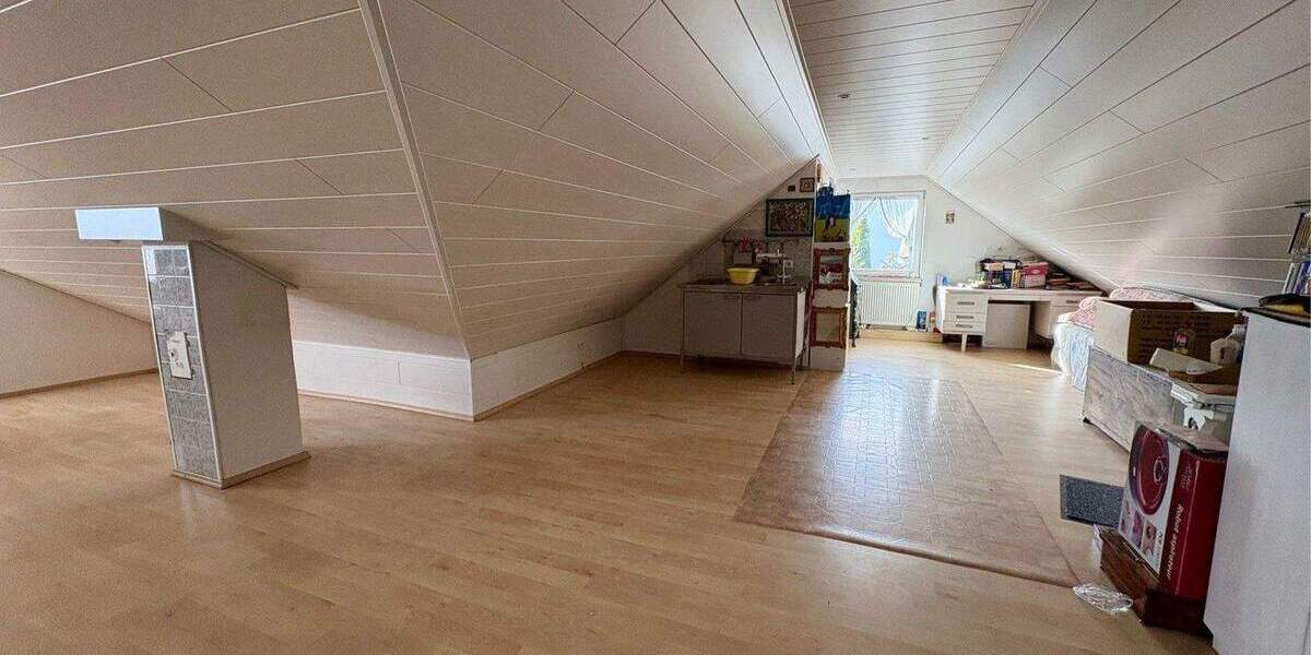 Einfamilienhaus Ammerndorf - 6 Zimmer, 321 m&sup2;, 649.000&euro; | Angebot:25957807