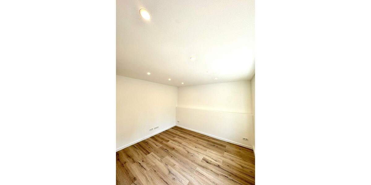 Etagenwohnung Roth - 4 Zimmer, 98 m&sup2;, 299.000&euro; | Angebot:25670669