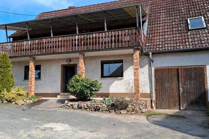 Haus Abenberg - 7 Zimmer, 200 m&sup2;, 1.200&euro; | Angebot:25872937