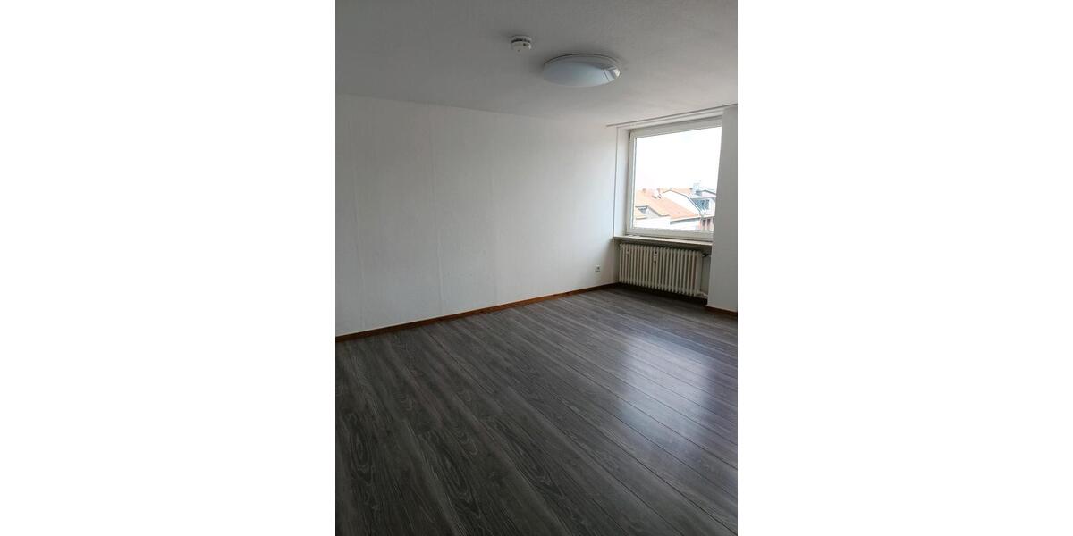 Etagenwohnung Nürnberg Hasenbuck - 1 Zimmer, 38 m&sup2;, 750&euro; | Angebot:26600685