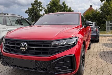 VW Touareg 5.500 km 82.950 &euro; Haag 91126