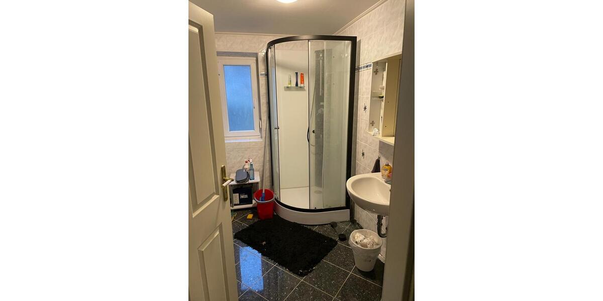 Erdgeschoßwohnung Nürnberg Hasenbuck - 1 Zimmer, 100 m&sup2;, 420&euro; | Angebot:26603757