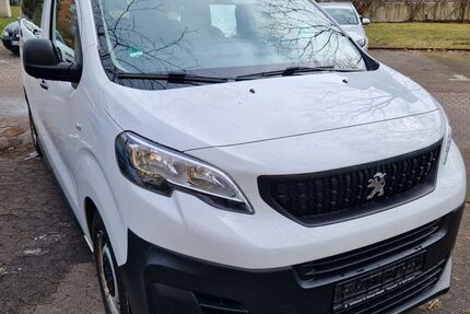 Peugeot Traveller 73.750 km 18.180 &euro; Nürnberg 90473