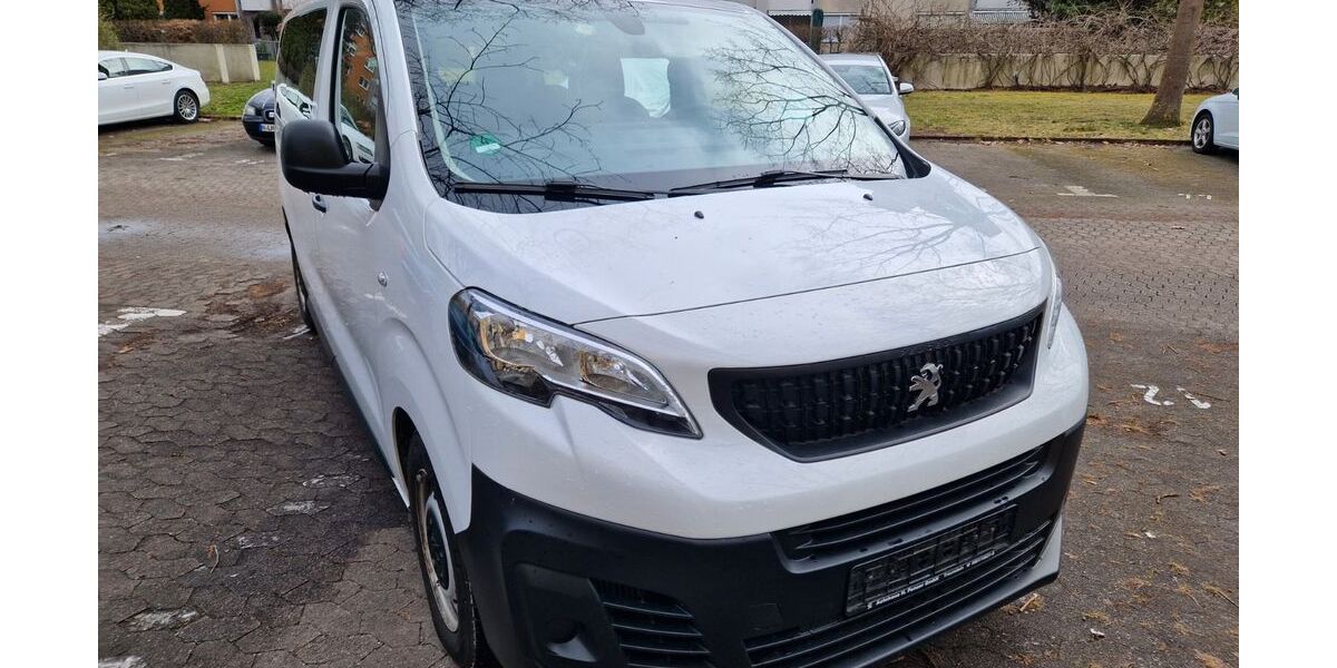 Peugeot Traveller 73.750 km 18.180 &euro; Nürnberg 90473