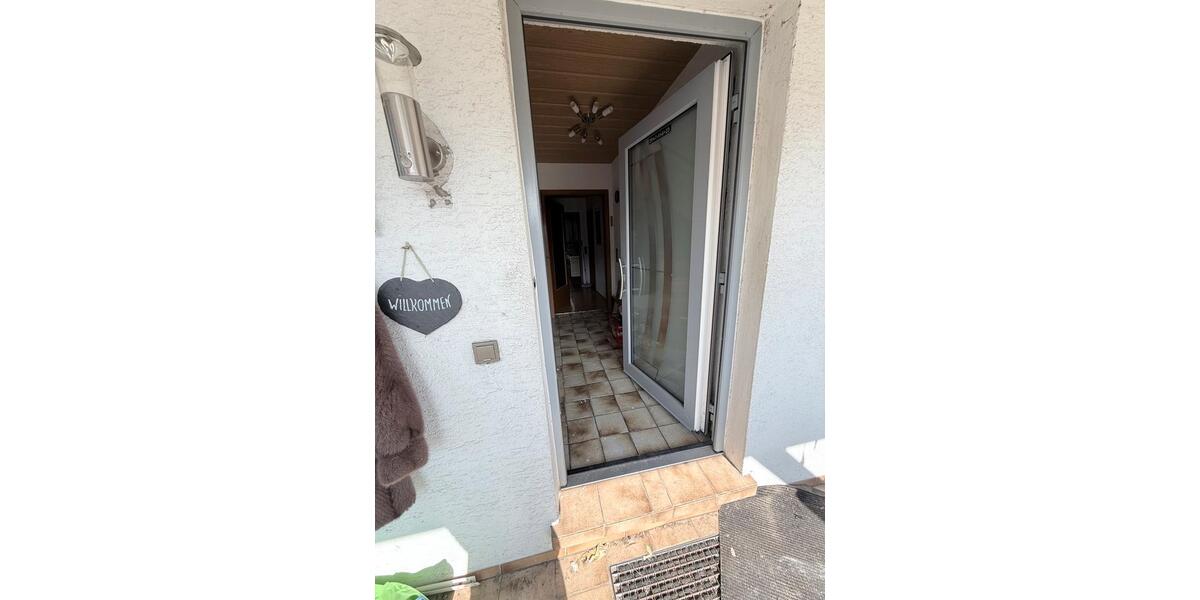 Einfamilienhaus Forchheim - 5.5 Zimmer, 140 m&sup2;, 1.600&euro; | Angebot:25831965