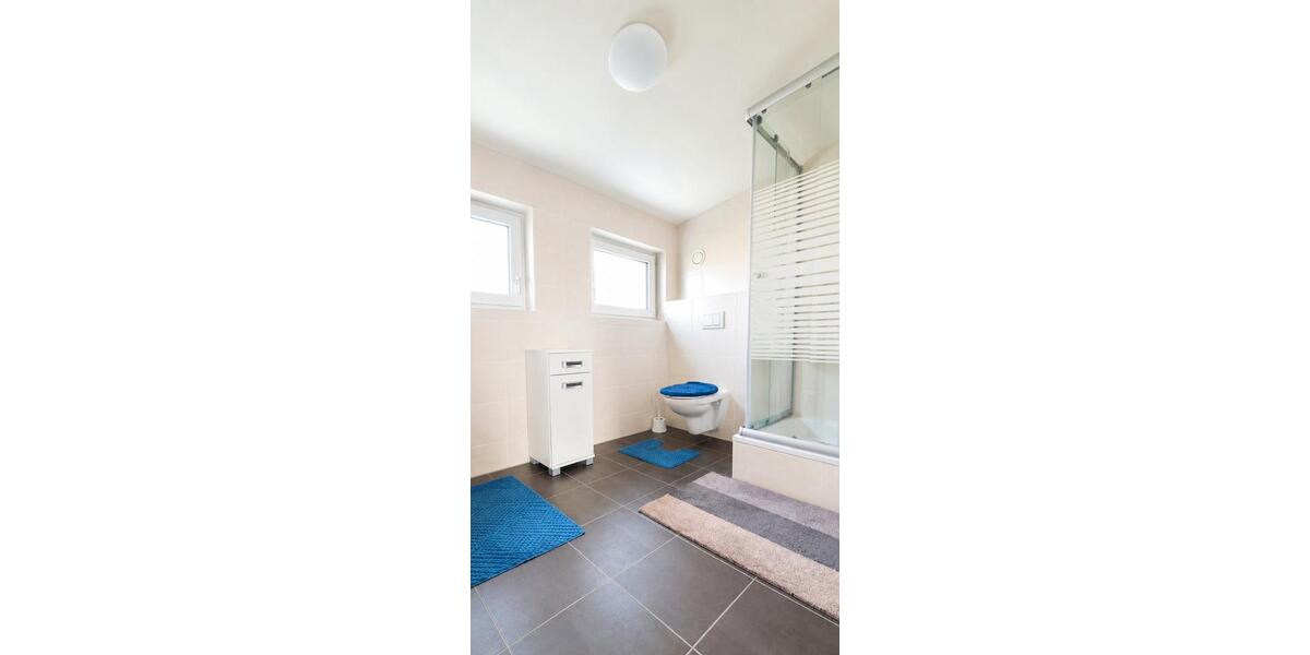 Reihenhaus Adelsdorf - 5 Zimmer, 163 m&sup2;, 649.000&euro; | Angebot:26992715