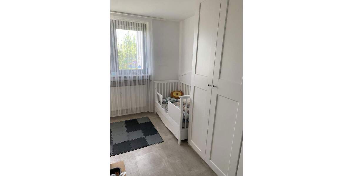 Etagenwohnung Nürnberg Schweinau - 4 Zimmer, 98 m&sup2;, 379.000&euro; | Angebot:25835771