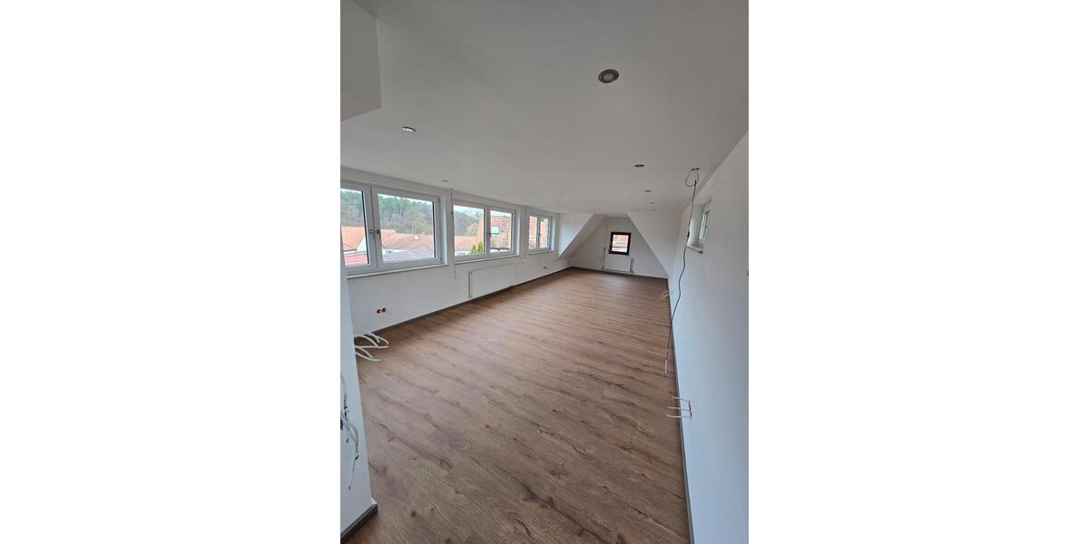 Einfamilienhaus Wendelstein - 1 Zimmer, 90 m&sup2;, 1.300&euro; | Angebot:25872934