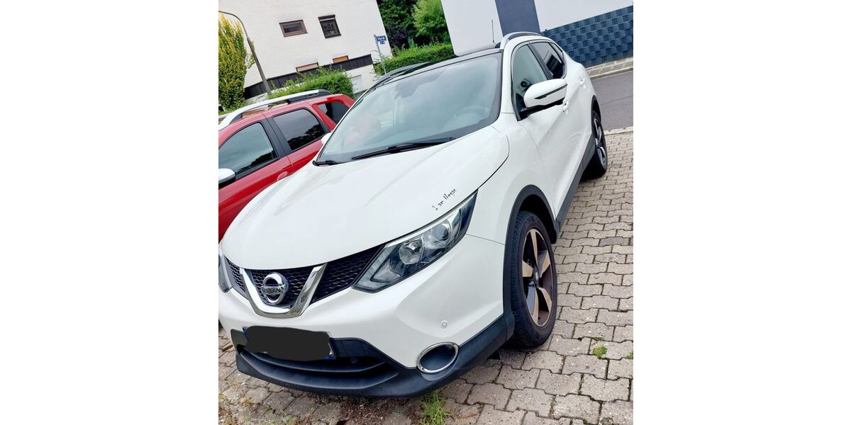 Nissan Qashqai 59.500 km 13.700 &euro; Nürnberg 90473