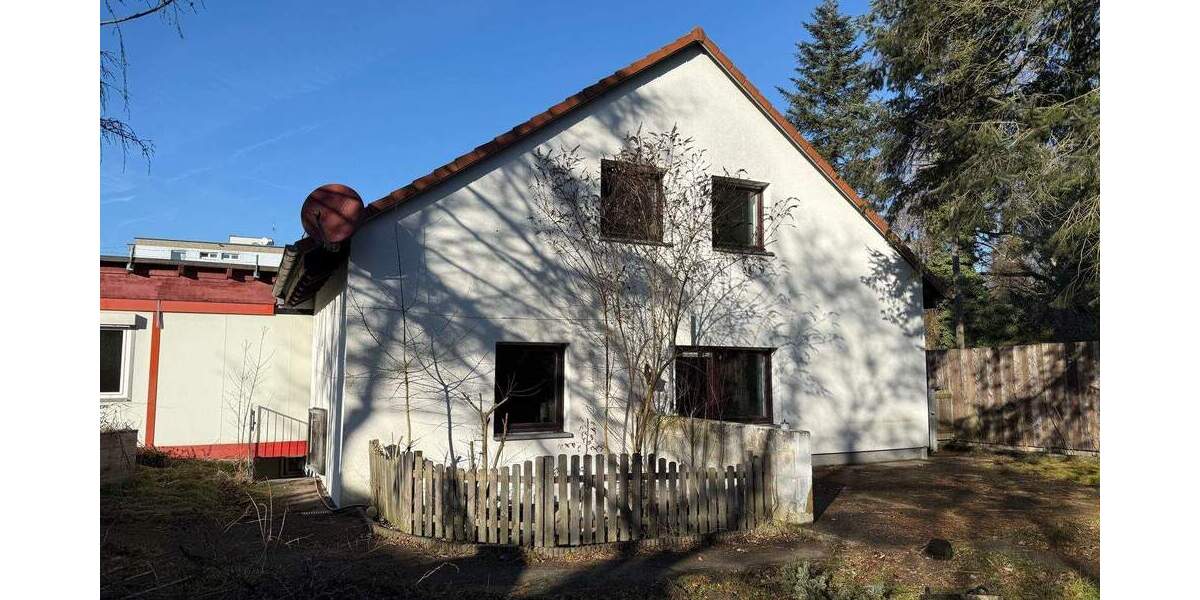 Einfamilienhaus Fürth Dambach - 6 Zimmer, 196 m&sup2;, 490.000&euro; | Angebot:25703828