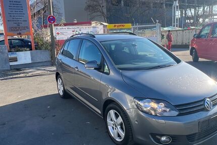 VW Golf 166.000 km 5.950 &euro; Nürnberg 90431