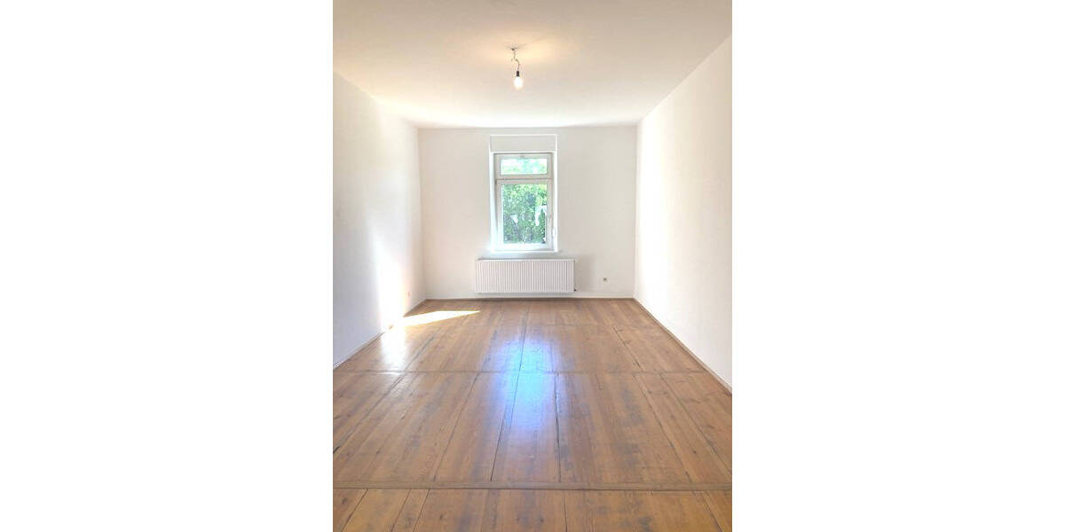 Etagenwohnung Nürnberg St Johannis - 5 Zimmer, 150 m&sup2;, 1.550&euro; | Angebot:26799159