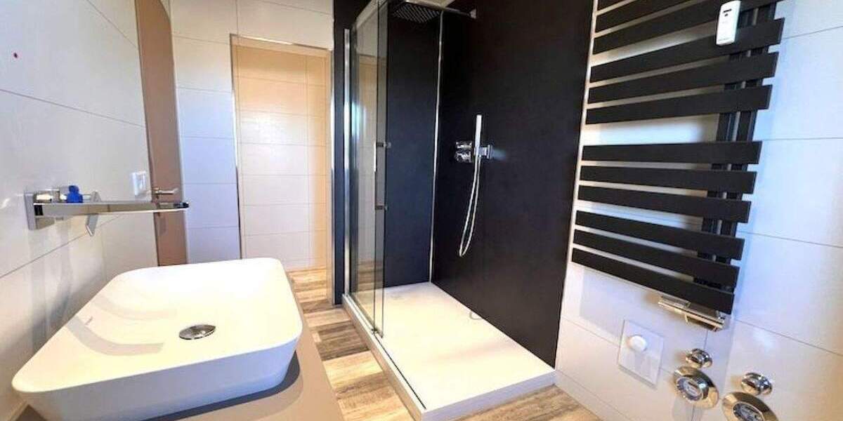 Etagenwohnung Pyrbaum - 4 Zimmer, 111 m&sup2;, 329.000&euro; | Angebot:25662843