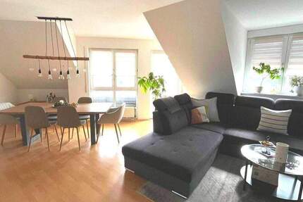 Wohnung Feucht - 3 Zimmer, 98 m&sup2;, 450.000&euro; | Angebot:25705656