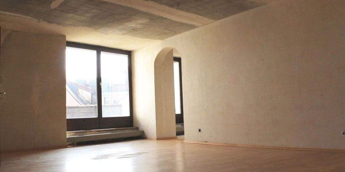 Etagenwohnung Erlangen Innenstadt - 3 Zimmer, 87 m&sup2;, 392.000&euro; | Angebot:25819677