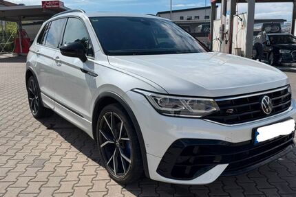 VW Tiguan 48.000 km 40.900 &euro; Fürth 90765