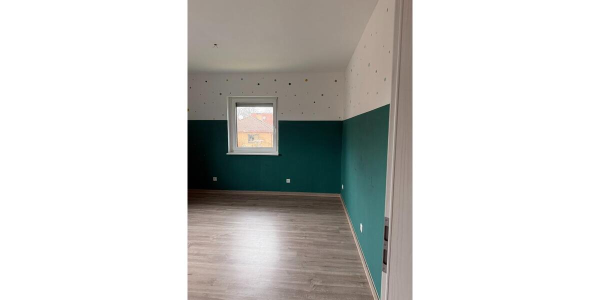 Einfamilienhaus Uehlfeld - 4 Zimmer, 144 m&sup2;, 519.000&euro; | Angebot:25049645