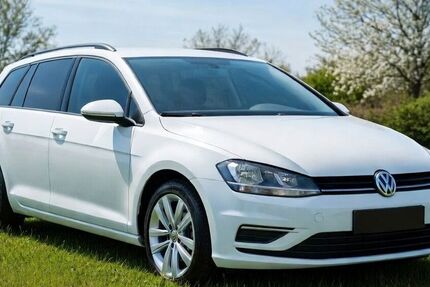 VW Golf 98.000 km 13.490 &euro; Trautskirchen 90619