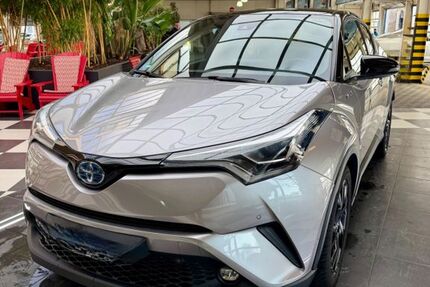 Toyota C-HR 118.000 km 15.600 &euro; Fürth 90763