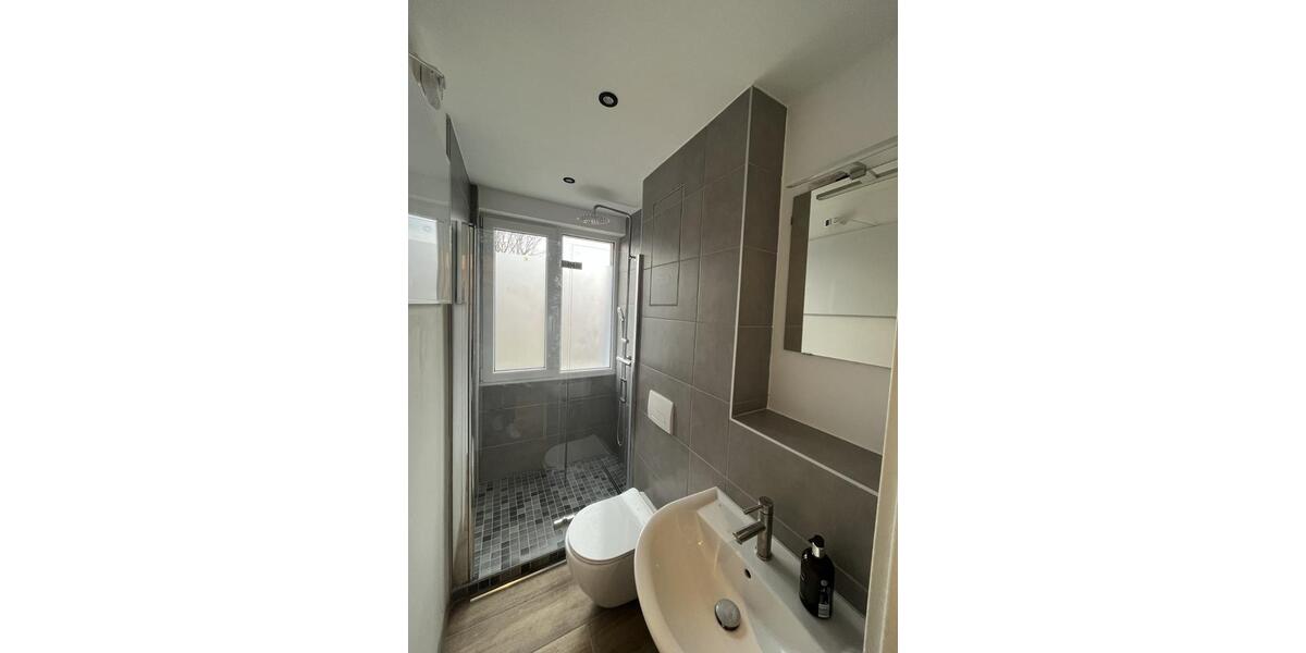 Etagenwohnung Herzogenaurach - 2 Zimmer, 32 m&sup2;, 800&euro; | Angebot:25509726