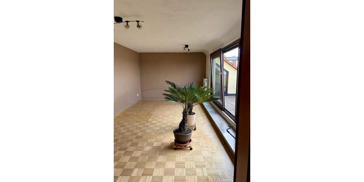 Gewerbeobjekt Nürnberg Steinbühl - 4 Zimmer, 104 m&sup2;, 395.000&euro; | Angebot:25678888