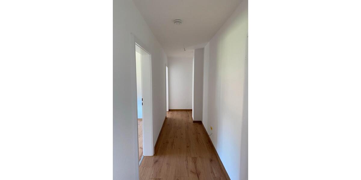 Etagenwohnung Winkelhaid - 3 Zimmer, 90 m&sup2;, 950&euro; | Angebot:26425699