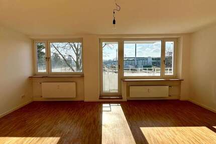 Wohnung Fürth Ronhof - 1 Zimmer, 44 m&sup2;, 556&euro; | Angebot:25960224