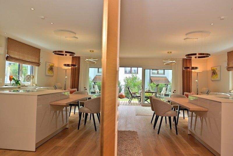 Etagenwohnung Lauf an der Pegnitz Lauf - 3 Zimmer, 112 m&sup2;, 799.000&euro; | Angebot:25697766