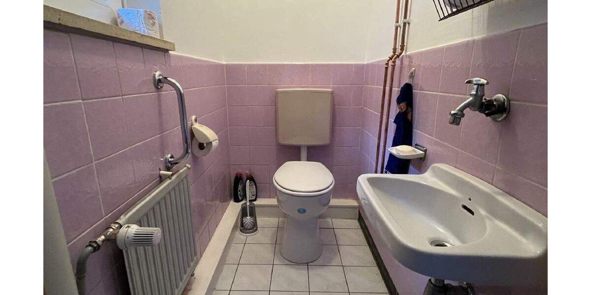 Einfamilienhaus Burgthann - 7 Zimmer, 143 m&sup2;, 319.000&euro; | Angebot:25667536