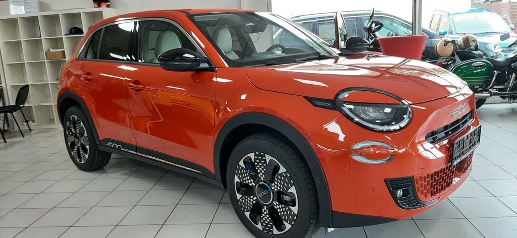Fiat 600e 3.500 km 32.790 &euro; Nürnberg 90482