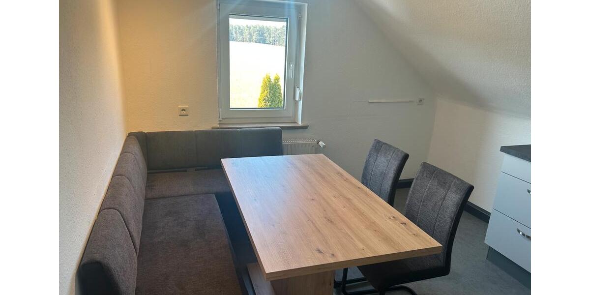 Dachgeschoßwohnung Schwarzenbruck - 3 Zimmer, 64 m&sup2;, 450&euro; | Angebot:26580908