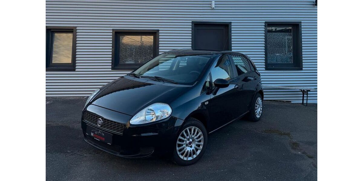 Fiat Grande Punto 145.000 km 2.450 &euro; Schwabach 91126