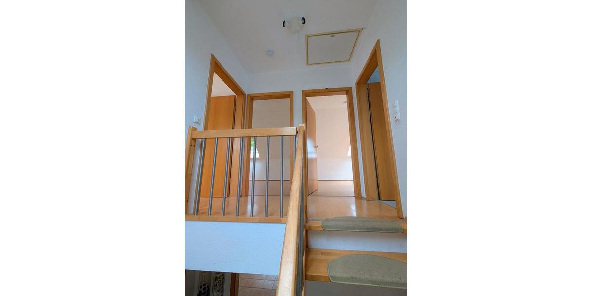 Einfamilienhaus Erlangen Bruck - 5 Zimmer, 132 m&sup2;, 580.000&euro; | Angebot:27283256
