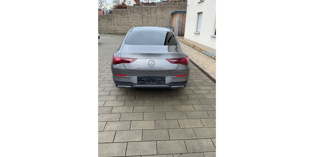 Mercedes-Benz CLA 250 64.000 km 30.900 &euro; Roth 91154