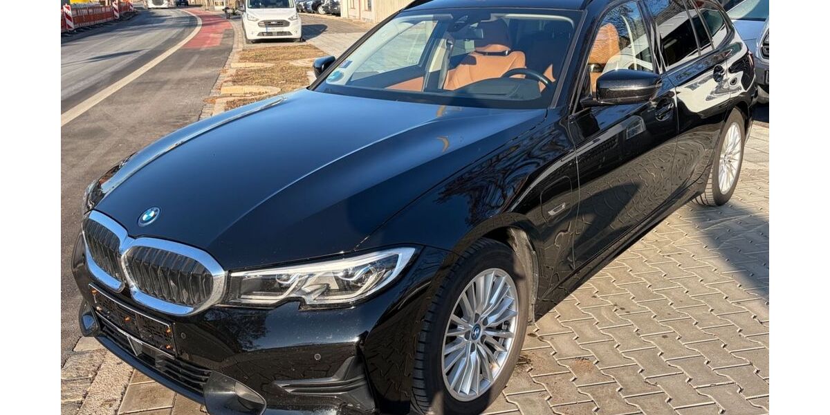 BMW 330 102.100 km 22.590 &euro; Nürnberg 90469