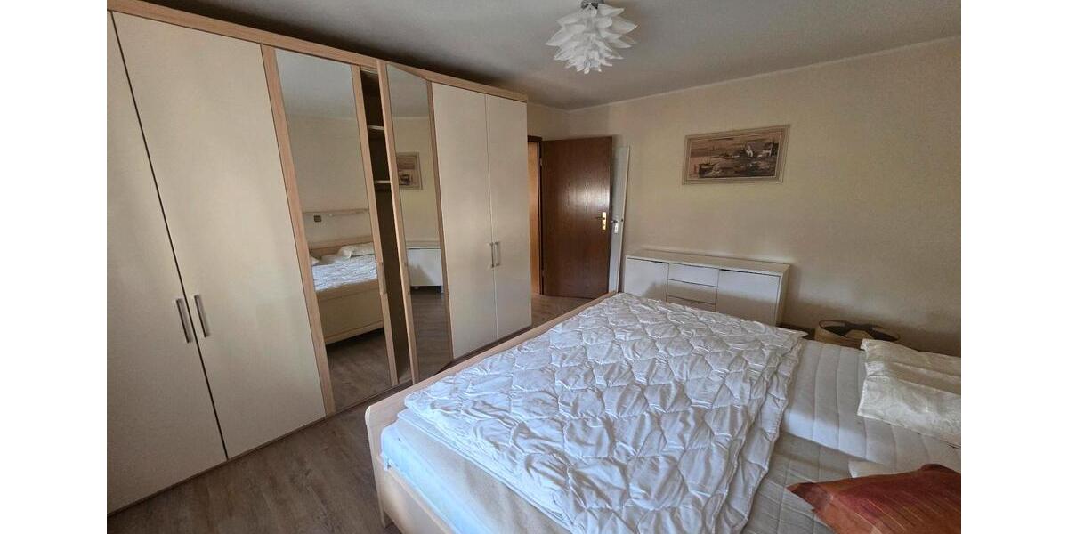 Villa Schwabach - 20 Zimmer, 250 m&sup2;, 4.200&euro; | Angebot:26652343