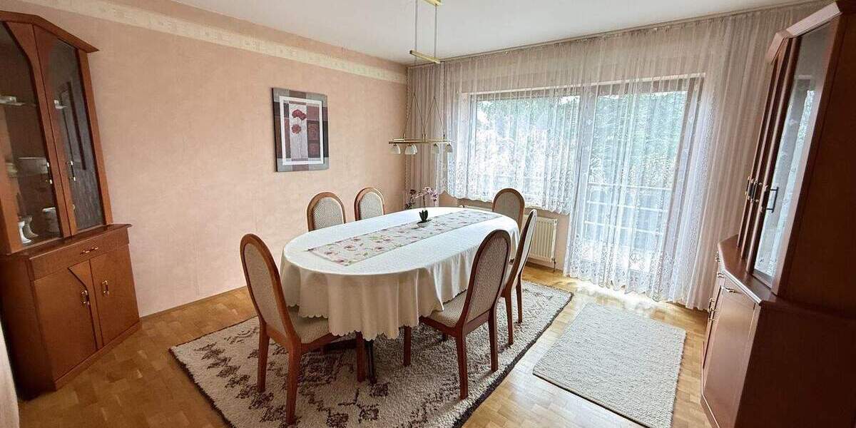 Mehrfamilienhaus, Wohnhaus Marloffstein - 9 Zimmer, 237 m&sup2;, 1.550.000&euro; | Angebot:25696328