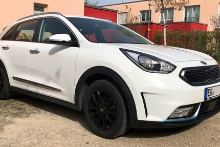Kia Niro 76.000 km 14.900 &euro; Erlangen 91052