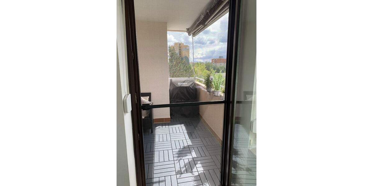 Etagenwohnung Nürnberg Schweinau - 4 Zimmer, 98 m&sup2;, 379.000&euro; | Angebot:25835771