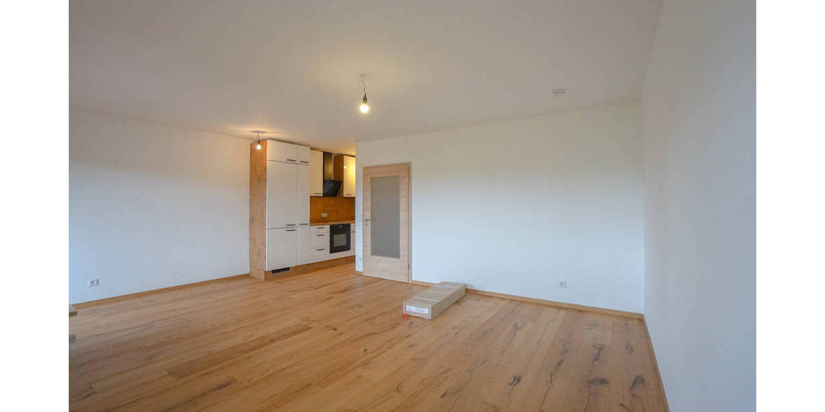 Etagenwohnung Roth - 2 Zimmer, 54 m&sup2;, 760&euro; | Angebot:26673172