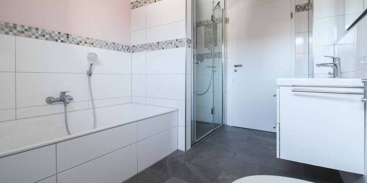 Mehrfamilienhaus, Wohnhaus Hetzles - 1 Zimmer, 620.000&euro; | Angebot:26043490