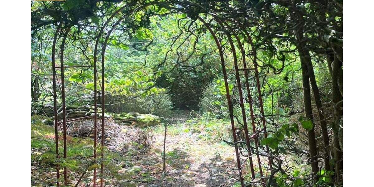 Bauernhaus, Landhaus Weißenohe - 5 Zimmer, 200 m&sup2;, 270.000&euro; | Angebot:25735689