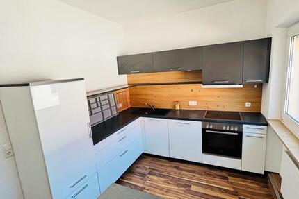 Wohnung Neustadt an der Aisch - 3 Zimmer, 105 m&sup2;, 899&euro; | Angebot:25807270