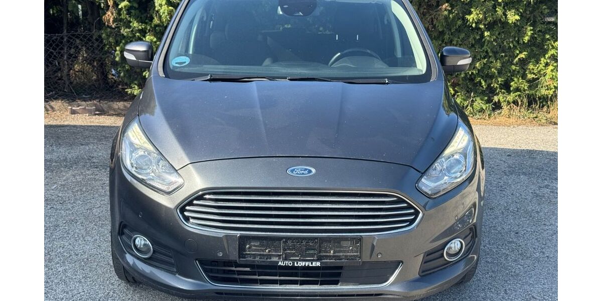 Ford S-Max 301.000 km 5.900 &euro; Nürnberg 90431