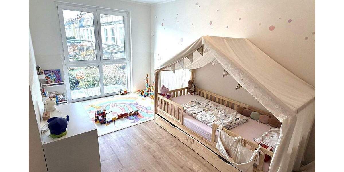 Reihenmittelhaus Adelsdorf - 5 Zimmer, 163 m&sup2;, 589.000&euro; | Angebot:25823694