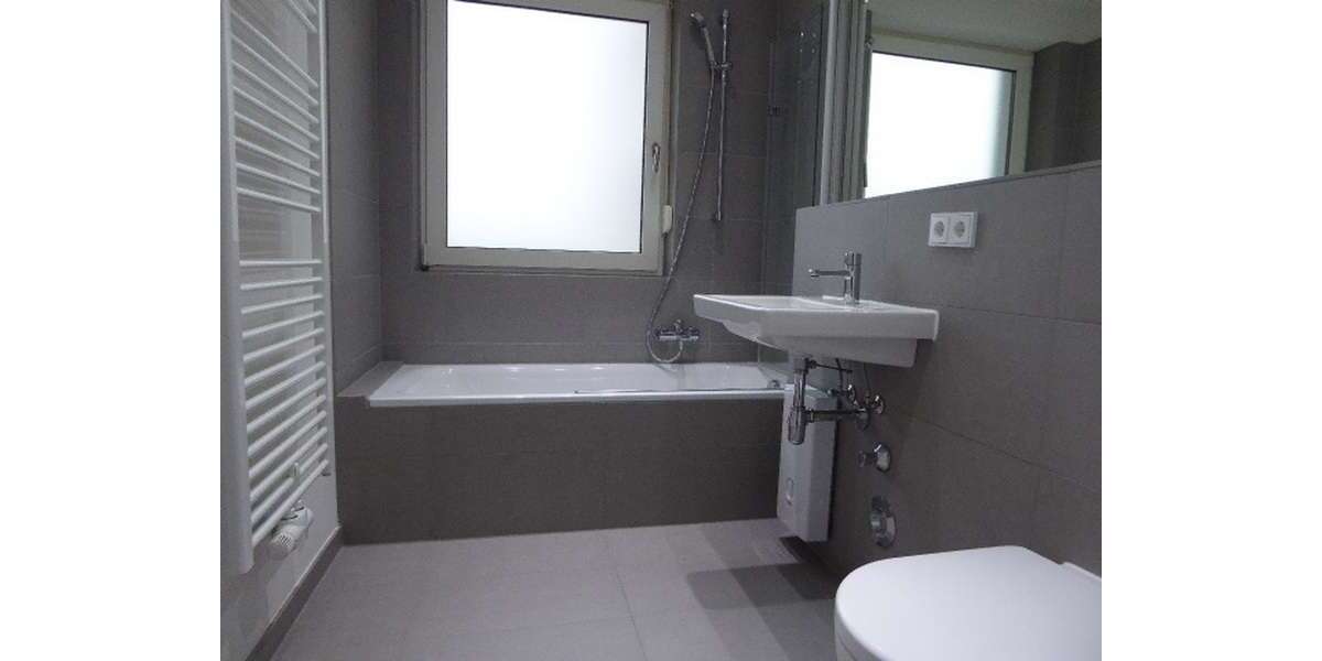 Etagenwohnung Erlangen Sebaldussiedlung - 3 Zimmer, 82 m&sup2;, 782&euro; | Angebot:25793423